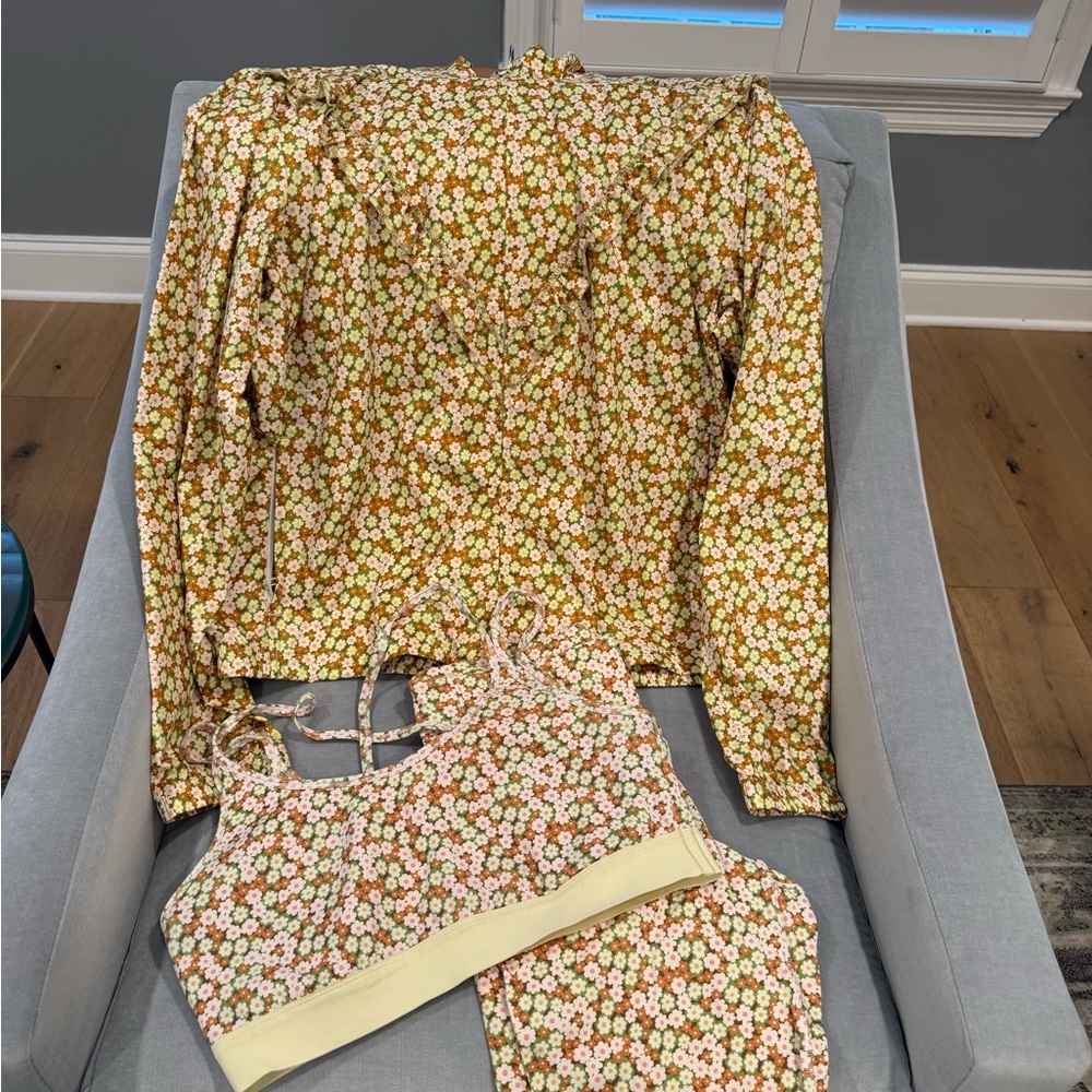 Tory Sport by Tory Burch Matching Set with Leggings, Sports Bra, & Windbreaker